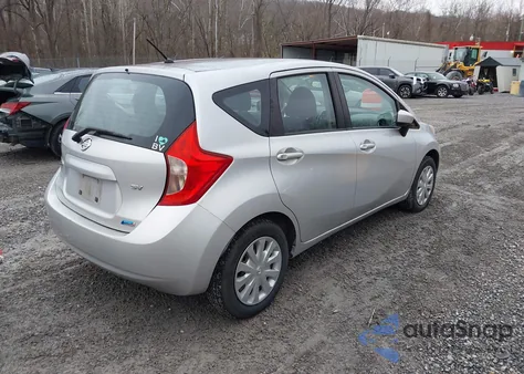2015 Nissan Versa Note S (Sr)/S Plus/Sl/Sr/Sv z USA, uszkodzony, nr VIN 3N1CE2CP5FL381202